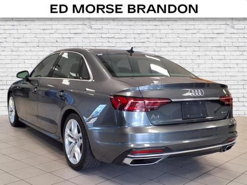 2023 Audi A4 45 S line Premium Plus