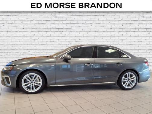 2023 Audi A4 45 S line Premium Plus