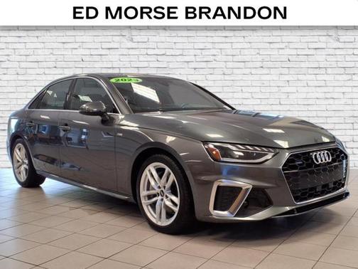 2023 Audi A4 45 S line Premium Plus