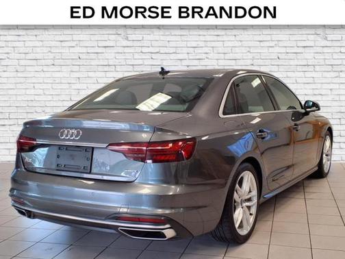 2023 Audi A4 45 S line Premium Plus