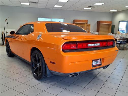 2014 Dodge Challenger SXT
