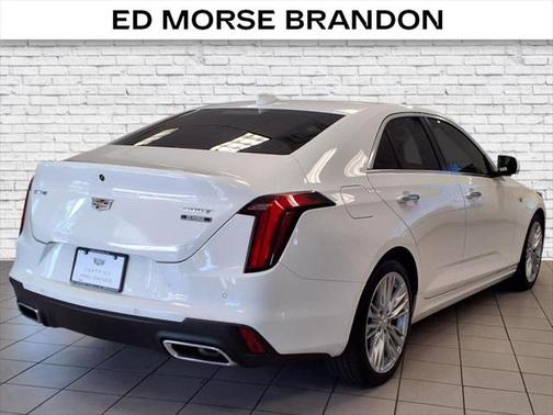 2022 Cadillac CT4 Premium Luxury