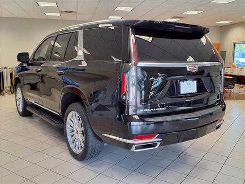 2022 Cadillac Escalade Premium Luxury