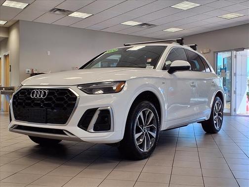 2024 Audi Q5 45 S line Premium Plus