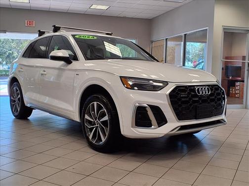 2024 Audi Q5 45 S line Premium Plus