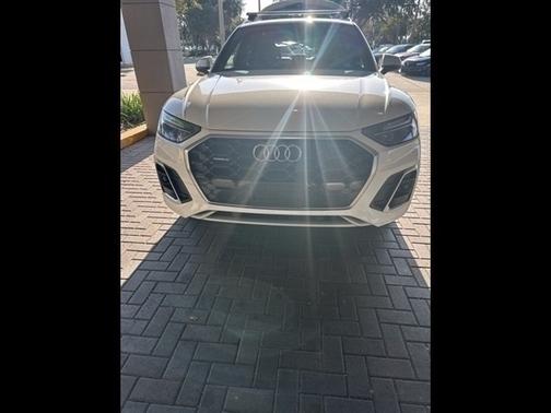 2024 Audi Q5 45 S line Premium Plus