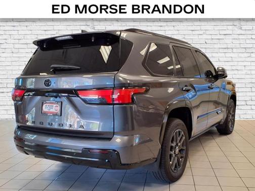 2024 Toyota Sequoia Platinum