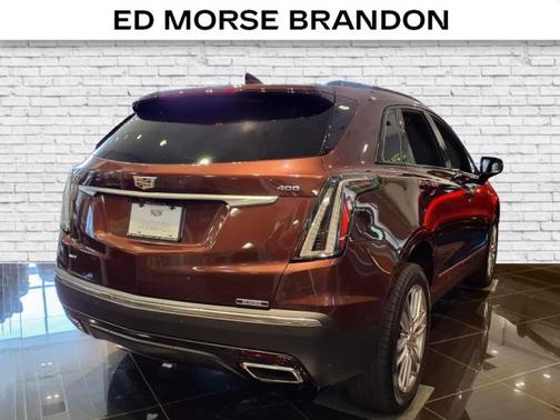 2022 Cadillac XT5 Sport