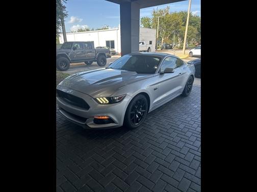 2017 Ford Mustang GT Premium