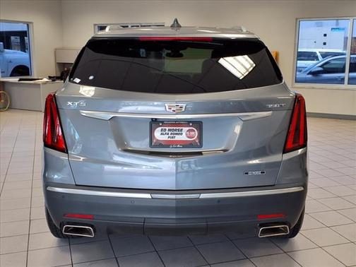 2021 Cadillac XT5 Luxury