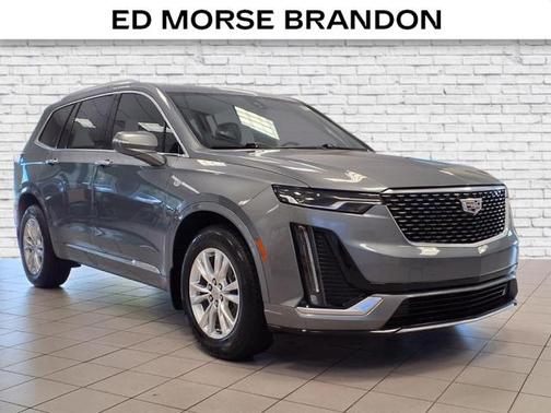 2022 Cadillac XT6 Luxury FWD