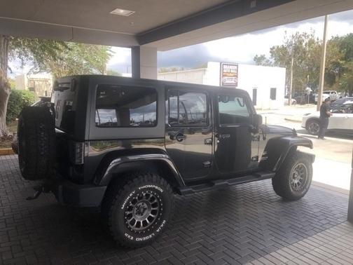 2014 Jeep Wrangler Unlimited Sahara