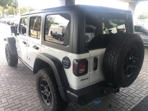 2024 Jeep Wrangler 4xe Willys