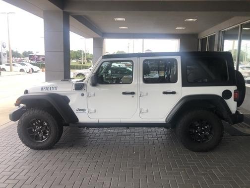 2024 Jeep Wrangler 4xe Willys