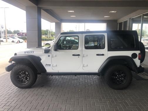 2024 Jeep Wrangler 4xe Willys