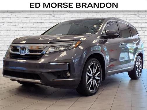 2022 Honda Pilot Touring 8-Passenger