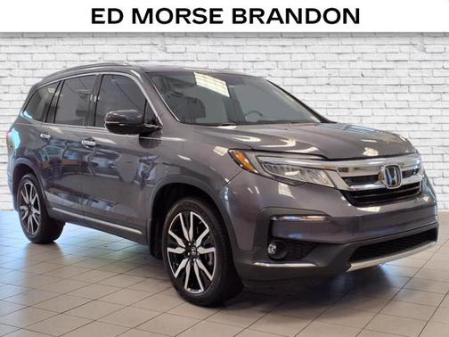 2022 Honda Pilot Touring 8-Passenger