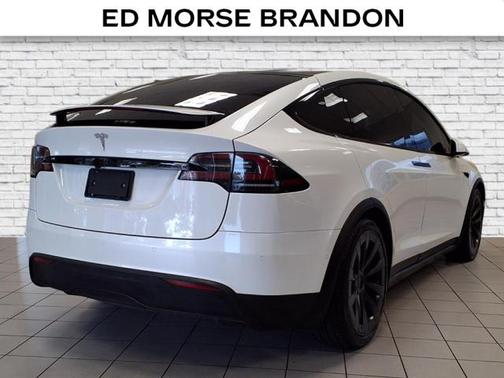 2022 Tesla Model X Dual Motor All-Wheel Drive