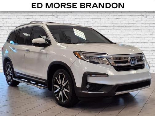 2022 Honda Pilot Touring 8-Passenger
