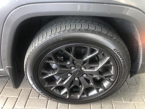 2023 Jeep Grand Cherokee L Summit Reserve