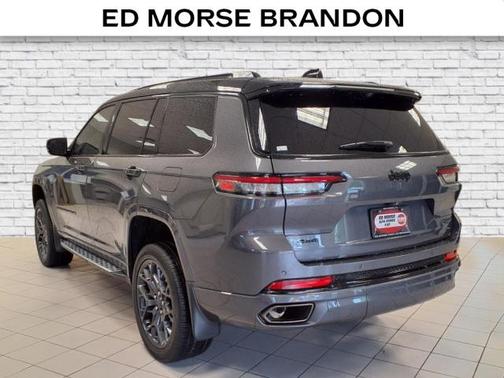 2023 Jeep Grand Cherokee L Summit Reserve