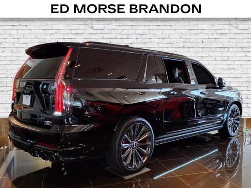 2025 Cadillac Escalade ESV V-Series
