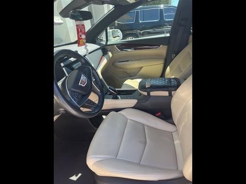 2019 Cadillac XT5 Premium Luxury