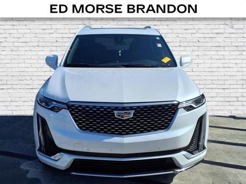 2021 Cadillac XT6 Luxury FWD