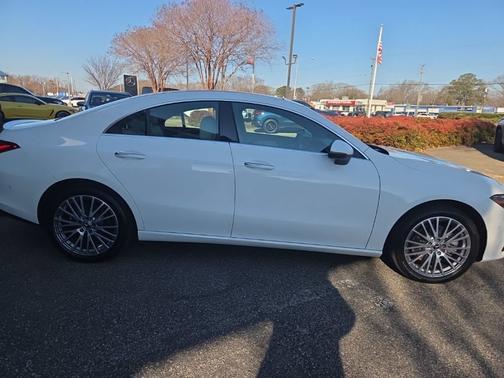 2025 Mercedes-Benz CLA 250 