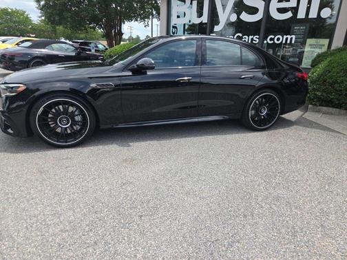Obsidian Black Metallic 2026 Mercedes-Benz AMG E 53 E 4MATIC+
