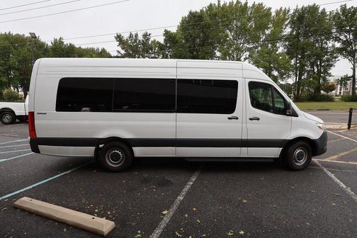 Arctic White 2024 Mercedes-Benz Sprinter 2500 High Roof