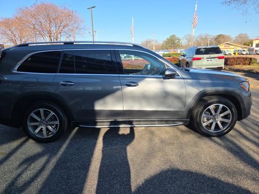 2023 Mercedes-Benz GLS 450 4MATIC