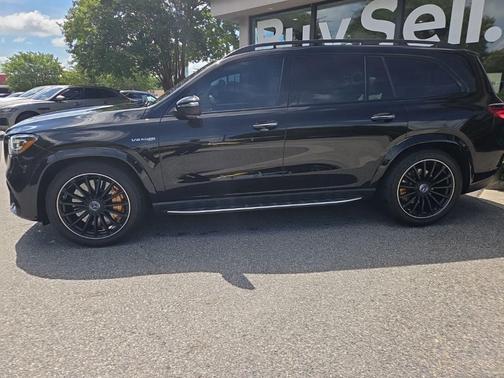 Obsidian Black Metallic 2025 Mercedes-Benz AMG GLS 63 Base