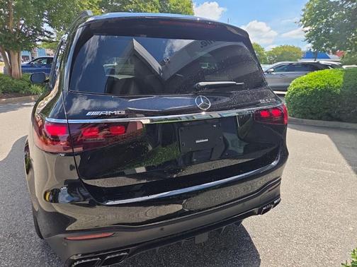 Obsidian Black Metallic 2025 Mercedes-Benz AMG GLS 63 Base