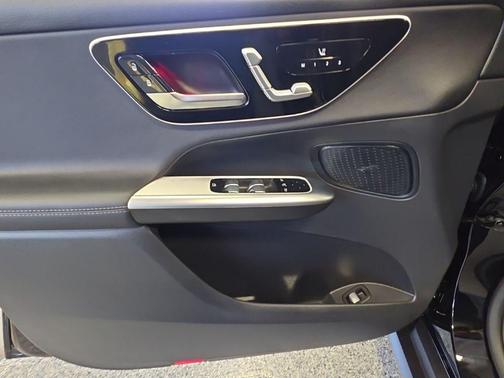 Black 2025 Mercedes-Benz GLC 300 4MATIC