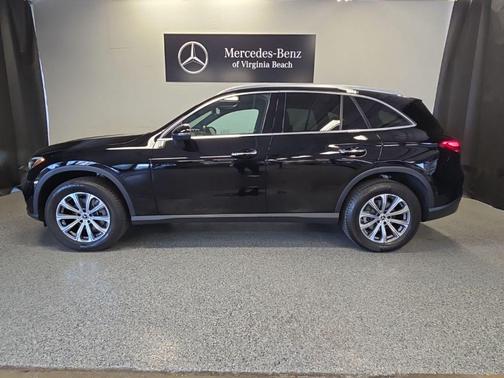 Black 2025 Mercedes-Benz GLC 300 4MATIC
