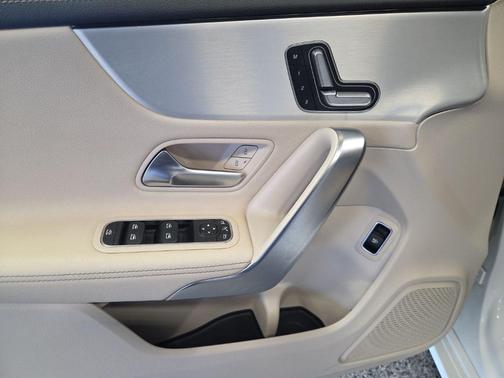 Polar White 2025 Mercedes-Benz CLA 250 Base