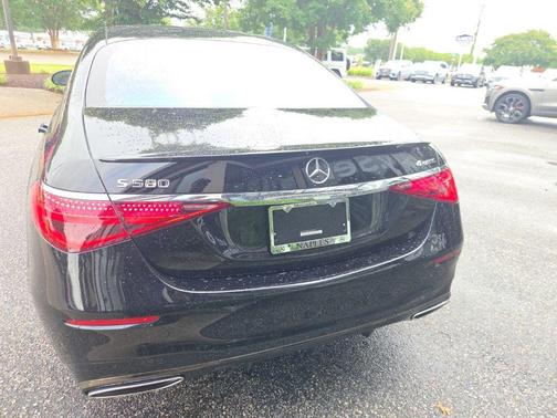 Obsidian Black Metallic 2024 Mercedes-Benz S-Class 4MATIC