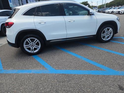 2022 Mercedes-Benz GLA 250 4MATIC