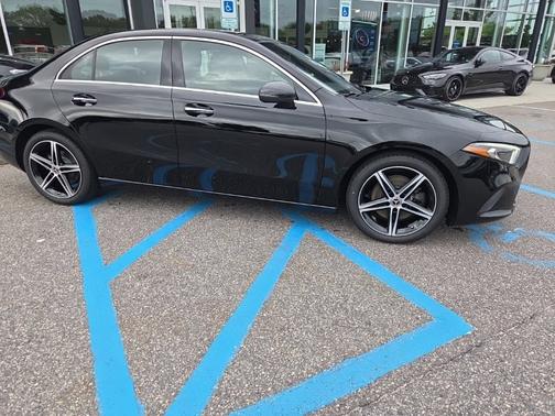 2022 Mercedes-Benz A-Class 