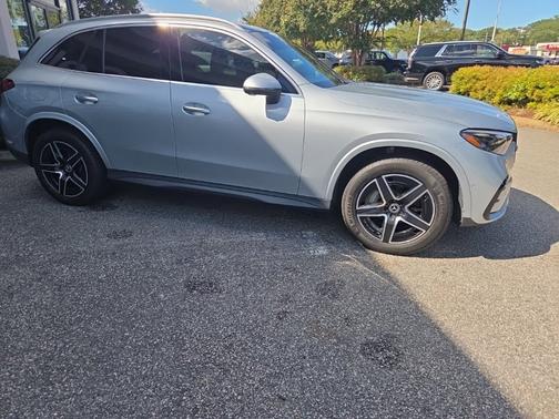 2023 Mercedes-Benz GLC 300 4MATIC