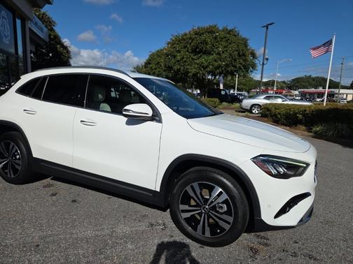 2024 Mercedes-Benz GLA 250 Base