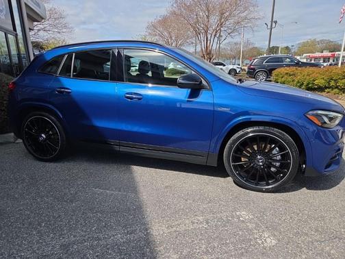Starling Blue Metallic 2024 Mercedes-Benz AMG GLA 35 4MATIC