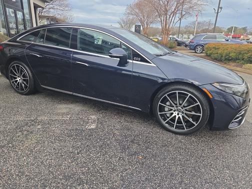 Nautical Blue Metallic 2023 Mercedes-Benz EQS 580