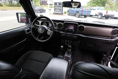Black Clearcoat 2020 Jeep Wrangler Unlimited Freedom 4x4
