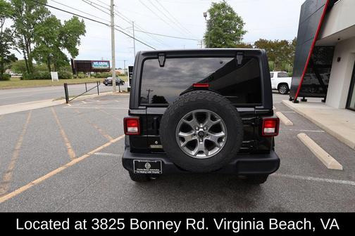 Black Clearcoat 2020 Jeep Wrangler Unlimited Freedom 4x4