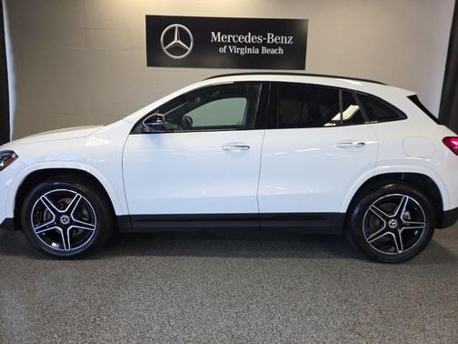 Polar White 2025 Mercedes-Benz GLA 250 4MATIC