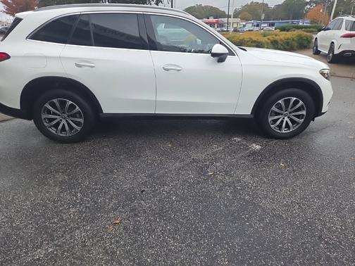2023 Mercedes-Benz GLC 300 Base