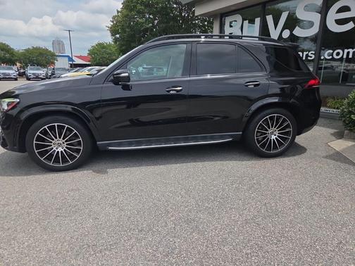 Obsidian Black Metallic 2022 Mercedes-Benz GLE 450 4MATIC