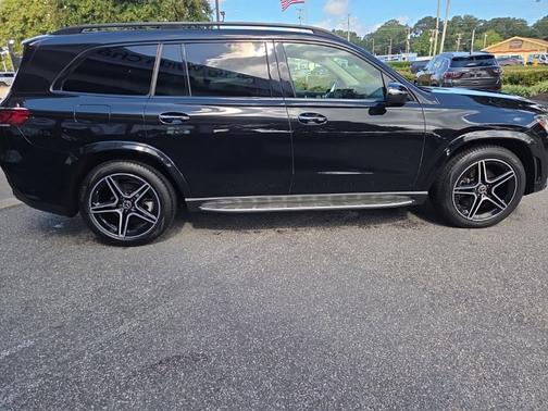 2022 Mercedes-Benz GLS 450 